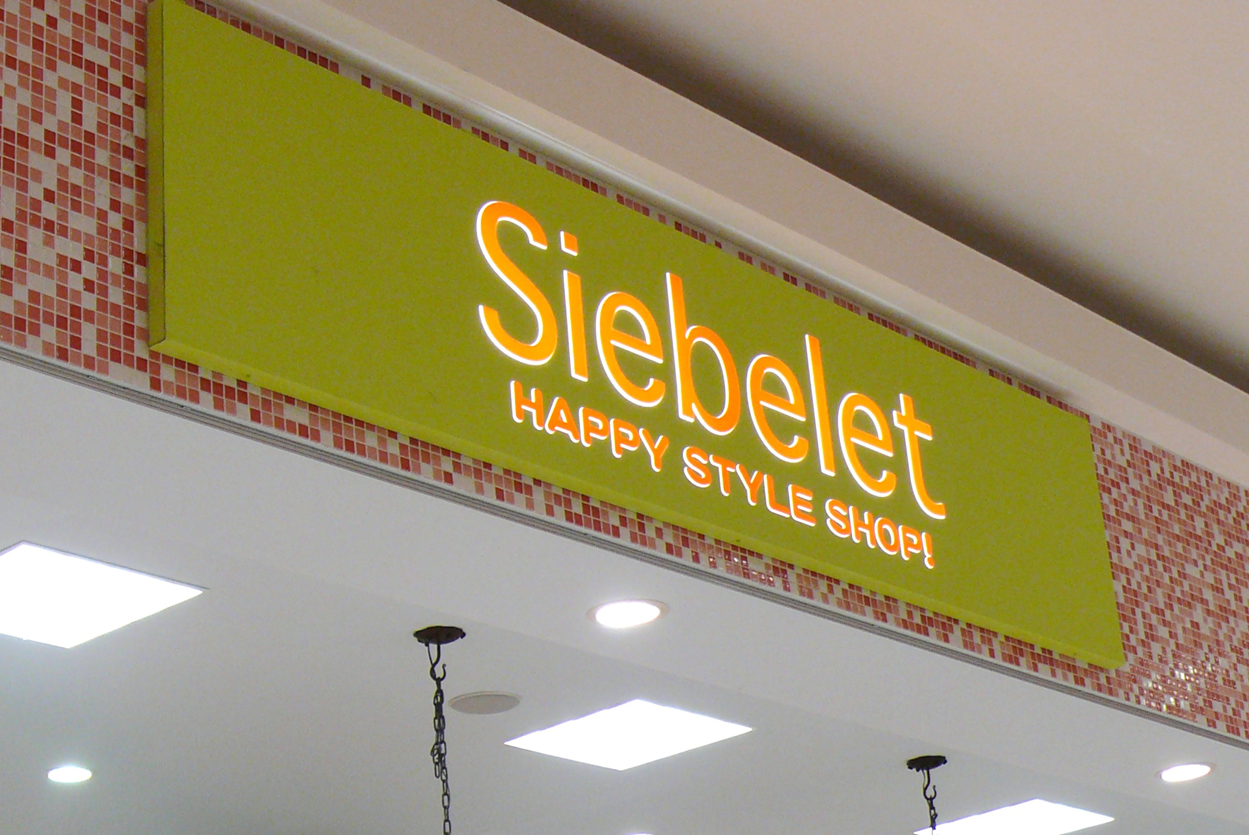 サイン＆ディスプレイ