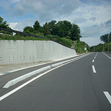 宅造用・道路用『L型擁壁・逆L型擁壁』 | 藤林コンクリート工業