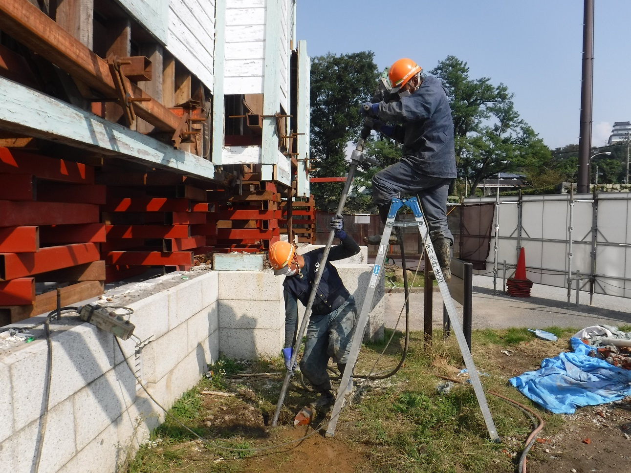 ダブルロック工法　沈下修正工事