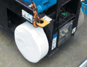 タイヤ痕防止　汚れ防止に『タイヤカバー』