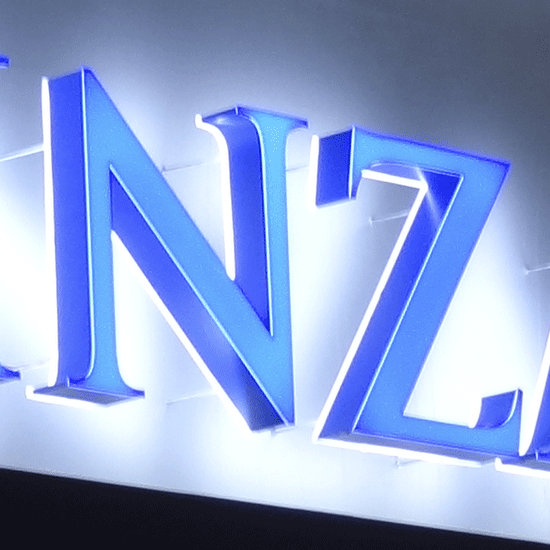 VAMPS 直筆サイン入りパネル IPROS10232048134833939605.png