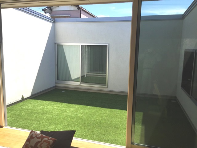 人工芝『サンバルコ』 ダイニック・ジュノ | イプロス