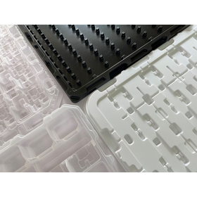 電子部品用トレイ