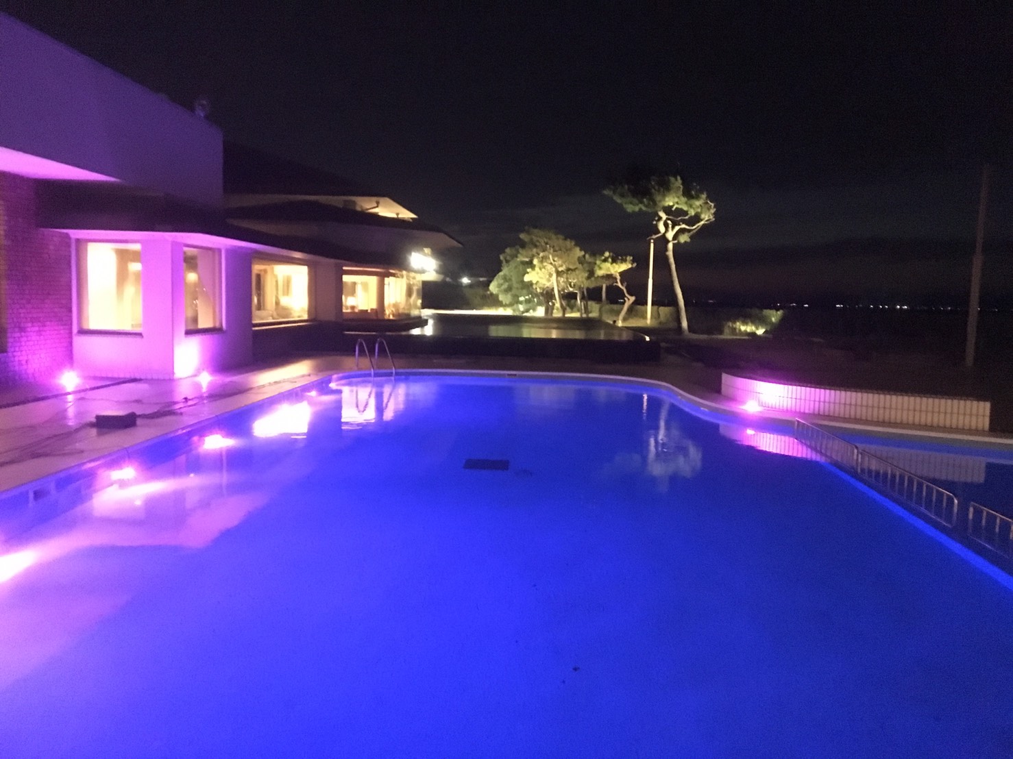 RGBガーデンライト