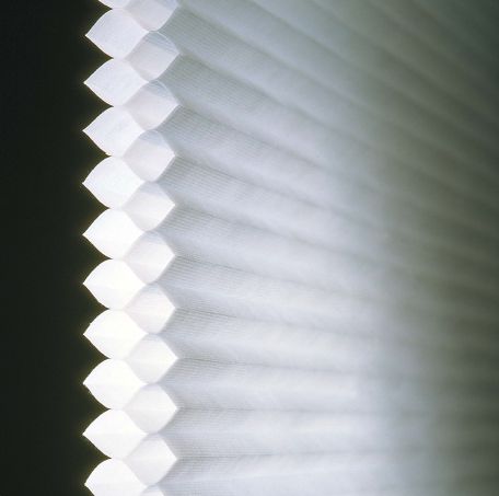 高断熱・省エネ Wハニカム「ハニカム・サーモスクリーン」