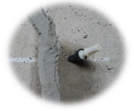 無機質系材料によるひび割れ注入工法『ベヴェルプラグ工法』