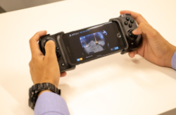 遠隔操作『Model V』