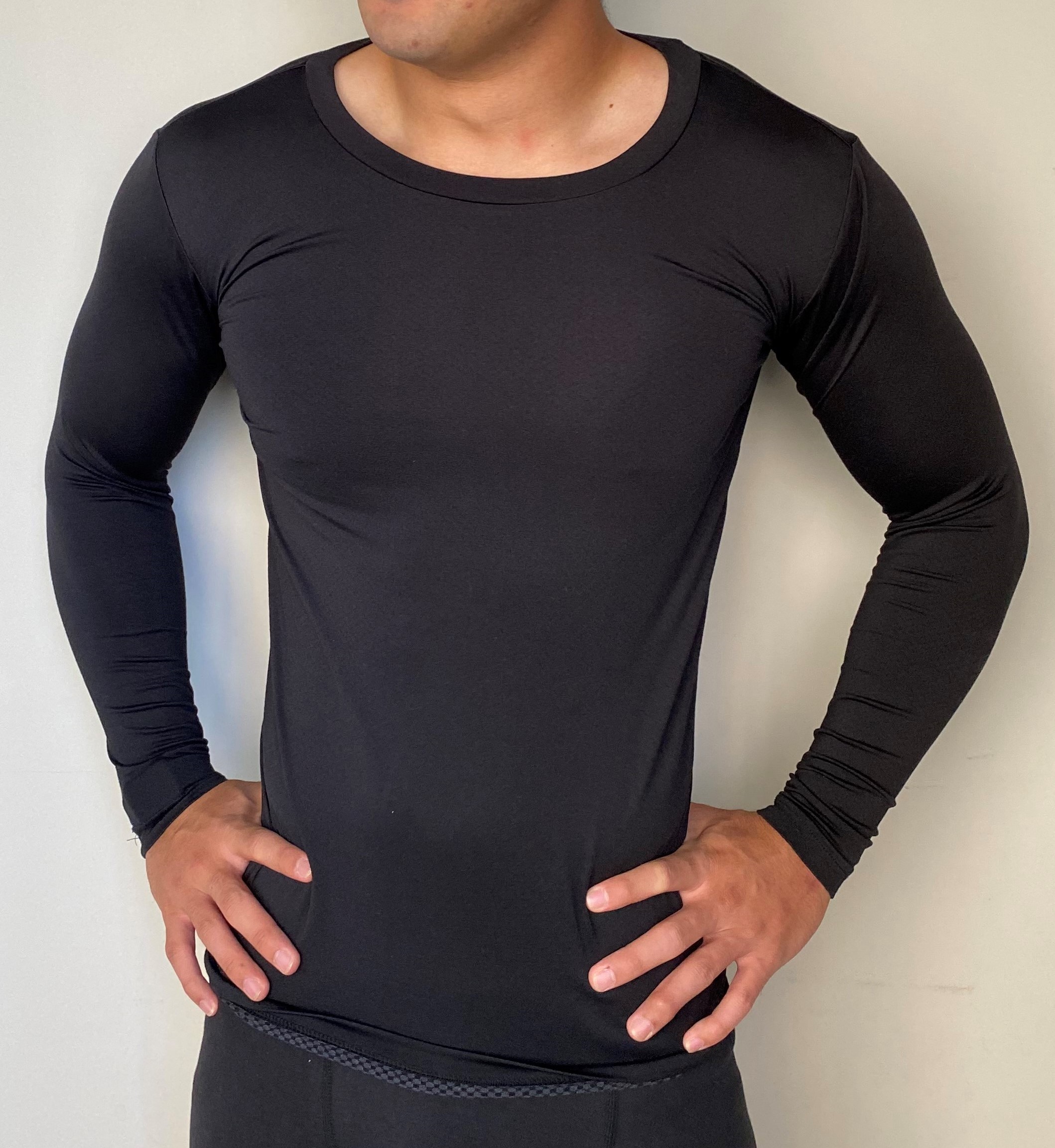 ＡＲＧＯ powered skin 赤（アルゴ赤）