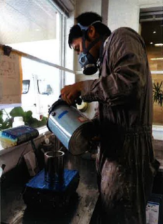 『塗料のスピード調色サービス』