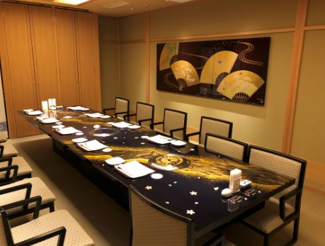 高級家具、内装材　製造サービス