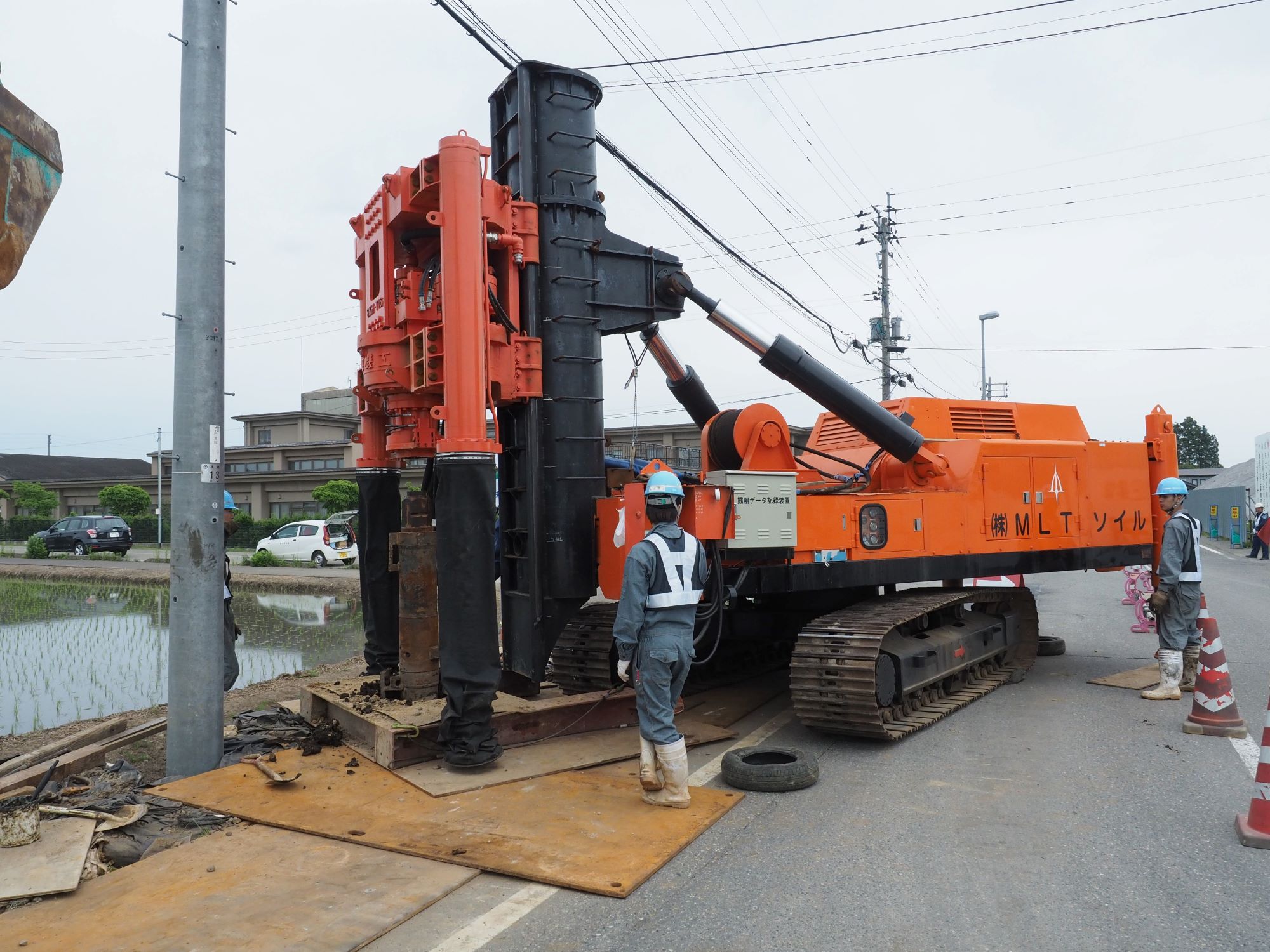 硬質地盤プレボーリング『低空頭MLT工法』