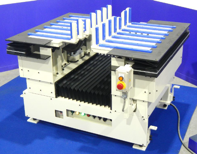 省力化・生産性向上を実現！小型鋼材反転機：e-REV48-300