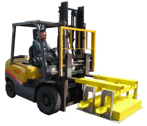 簡単に回収で時間短縮！　フォークリフト用マグネットスウィーパー 