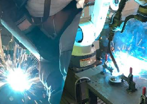 【LED化でお困りの方必見】変換アダプタの製作