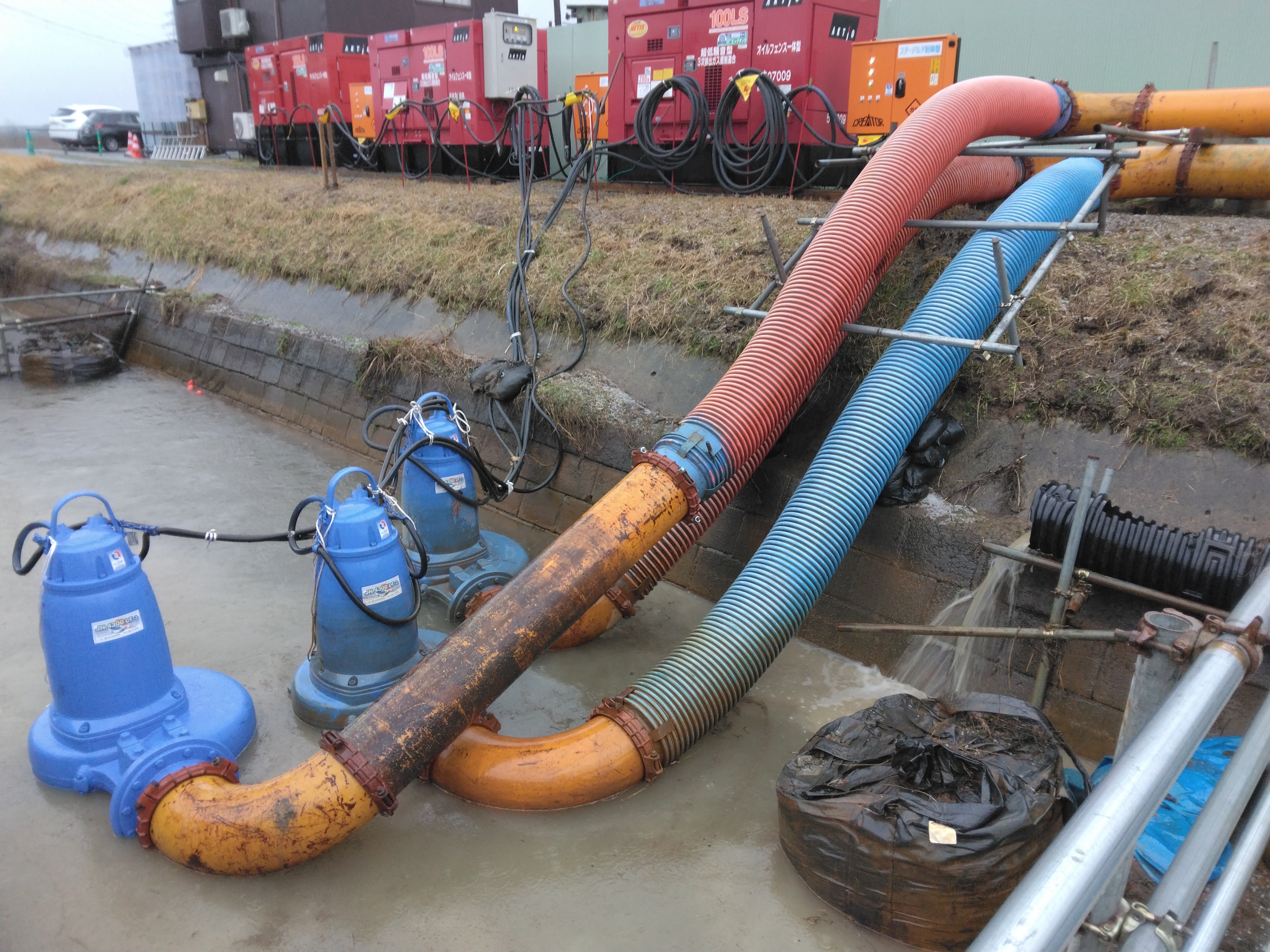 ジャスト・イン大容量水中ポンプシステム　NETIS登録製品