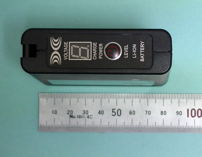 弊社の無線機用備品 【リチウムイオンバッテリセット】 充電器付き