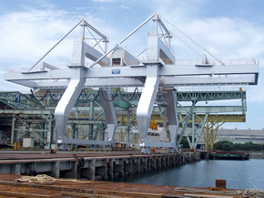 クレーン製造サービス