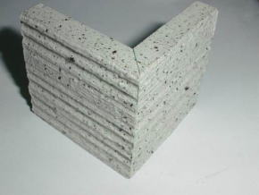 タイル役物流し込み型接着剤『アルファレジン』