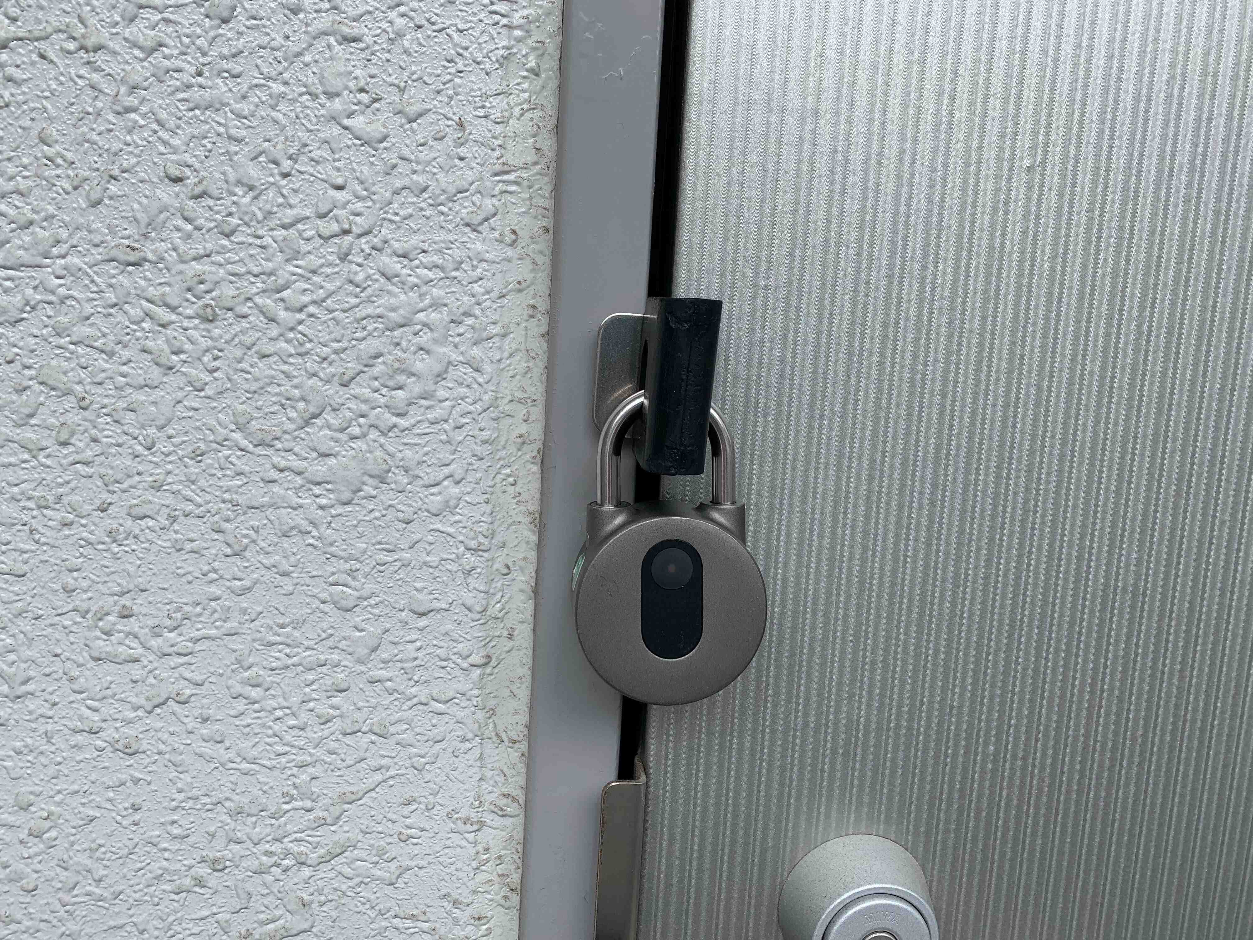 【スマート南京錠の導入事例 / 不動産】賃貸空室の鍵管理