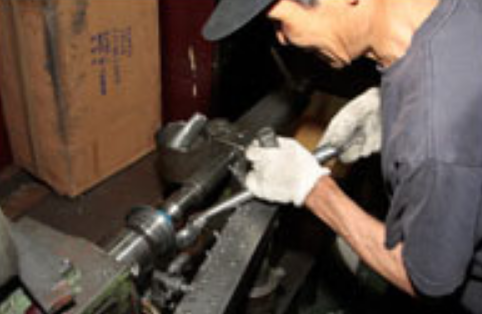 へら絞り加工サービス