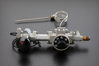 業務用「フライヤー用温調器具栓」