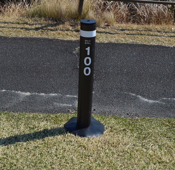 ゴルフ場向け『五夢しるべ』ヤード杭