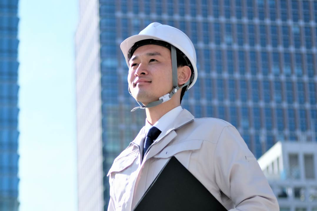 電気通信事業（通信回線や新品パソコン、中古のパソコンの販売など）