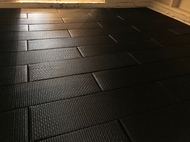 【導入事例】日本茶カフェ　畳パネル『OKI TATAMO！』