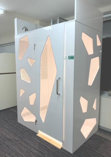 喫煙ルーム『smoop』