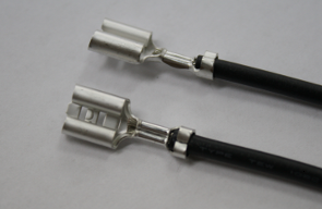 ワイヤーハーネス加工