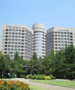 遮熱対策・地震発生時のガラス飛散対策事例：名古屋大学病院