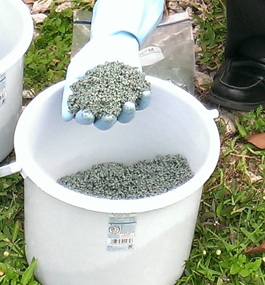 環境浄化剤『バイオコロニー』