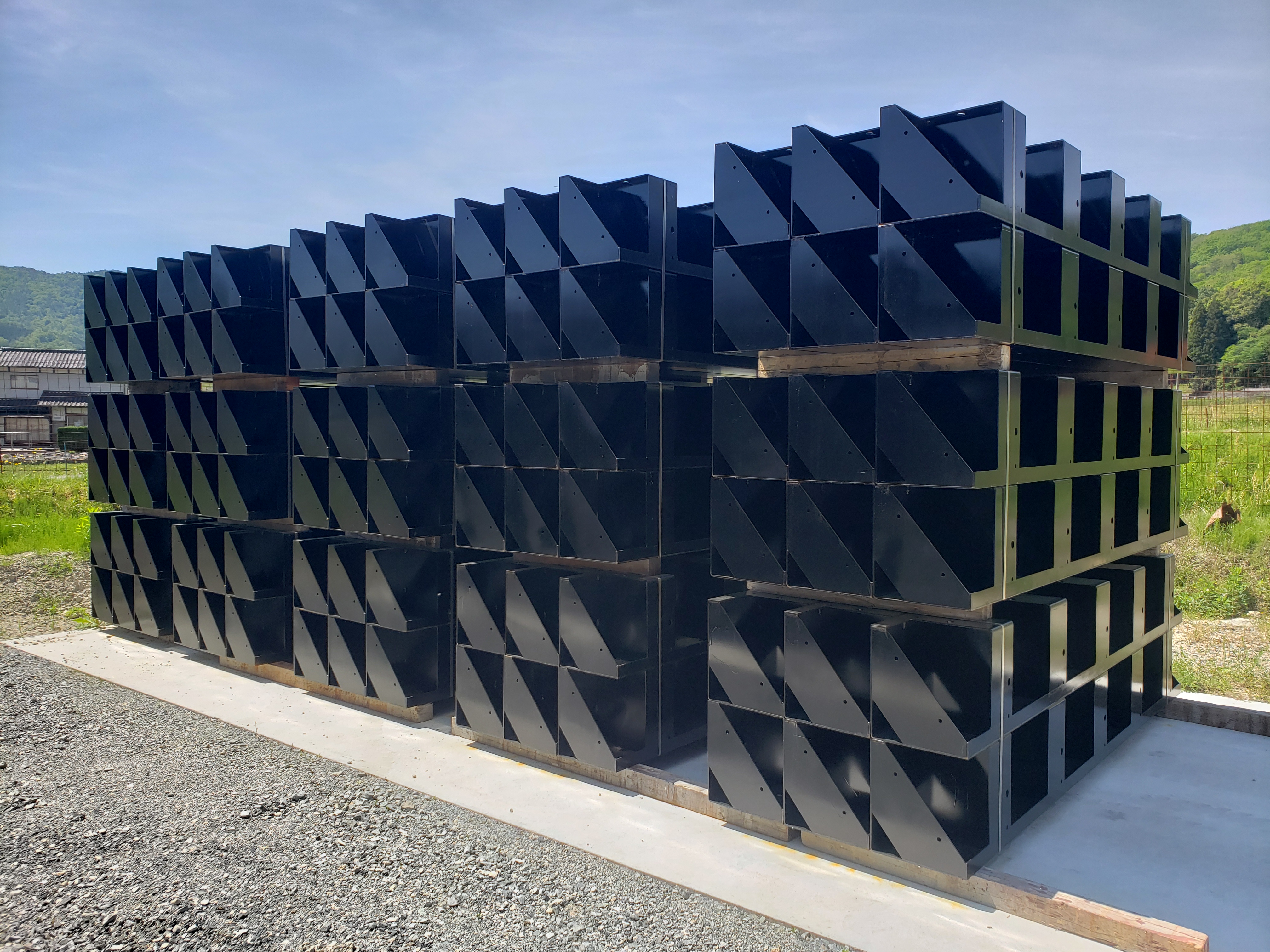 コンクリート舗装】コンクリート舗装用鋼製型枠 | 藤崎商会 - Powered