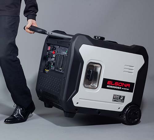 納品先の約半数は自治体！販売実績2900台を突破した非常用電源